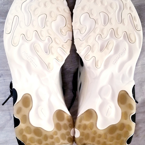 Presto Black Phantom University Red White AV2605-0 - Picture 9 of 12